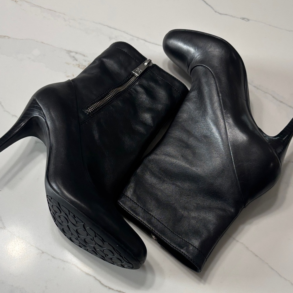 Coach Black Napa leather & SUEDE Heeled Ankle Booties. - Picture 7 of 17